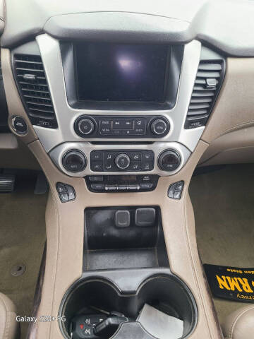 2017 GMC Yukon XL SLT