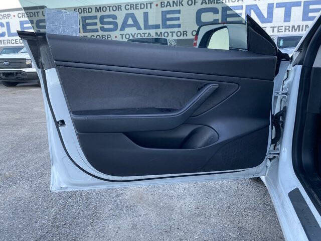 2019 Tesla Model 3 Standard Range