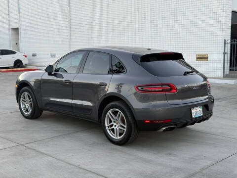 2017 Porsche Macan
