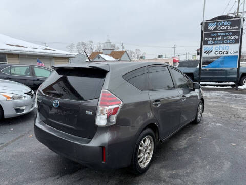 2015 Toyota Prius v Two