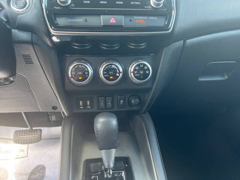 2021 Mitsubishi Outlander Sport SE