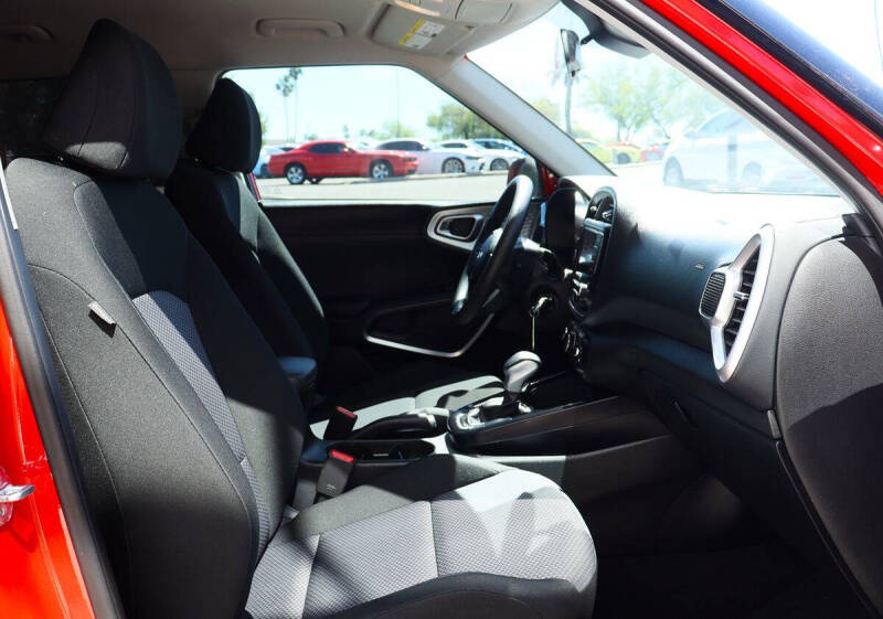 2024 Kia Soul LX