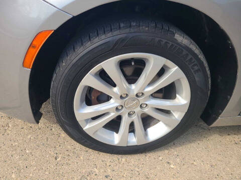 2017 Chrysler 200 Limited