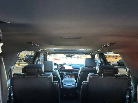 2022 Cadillac Escalade ESV Premium Luxury