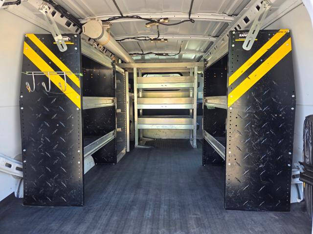 2019 Chevrolet Express 2500
