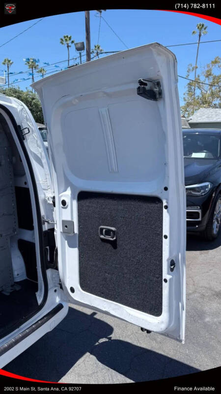 2020 Nissan NV200