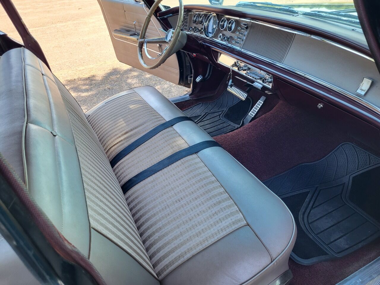 1964 Chrysler Newport 192