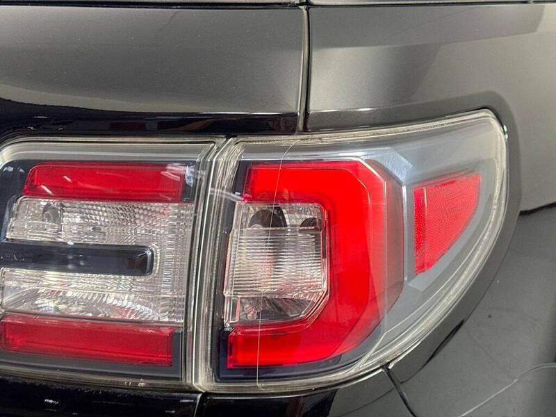 2017 GMC Acadia Limited