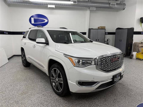 2017 GMC Acadia Denali