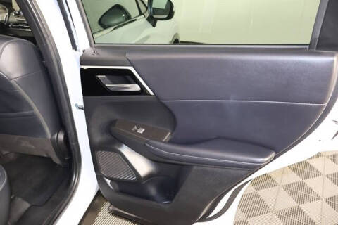 2023 Mitsubishi Outlander SE