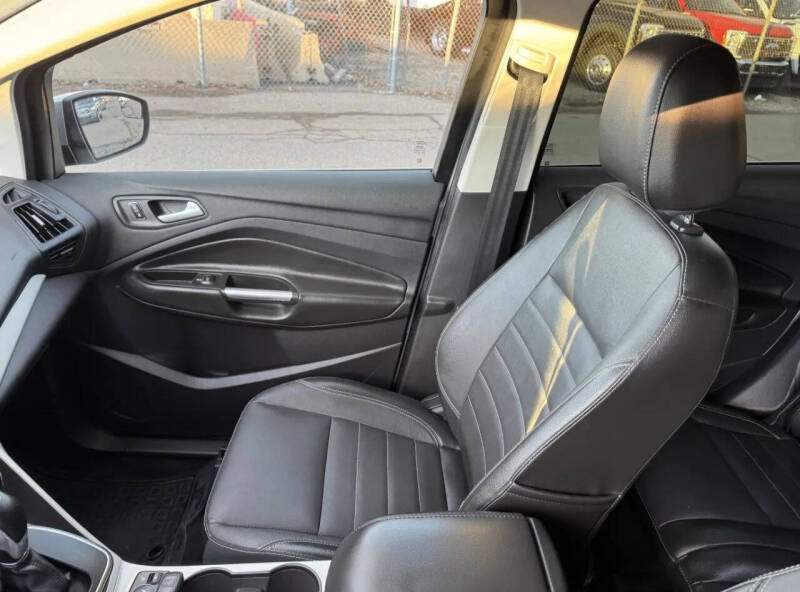 2014 Ford C-MAX Hybrid SEL