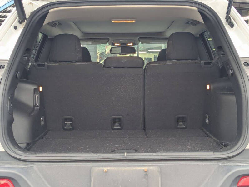 2016 Jeep Cherokee Latitude Altitude