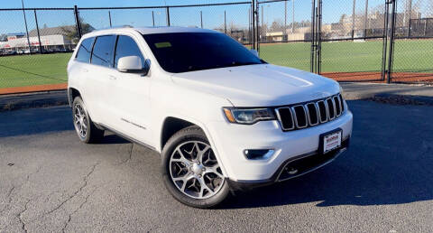 2018 Jeep Grand Cherokee for sale at Maxima Auto Sales in Malden MA