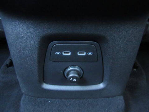 2022 Audi Q4 e-tron quattro Premium Plus 50