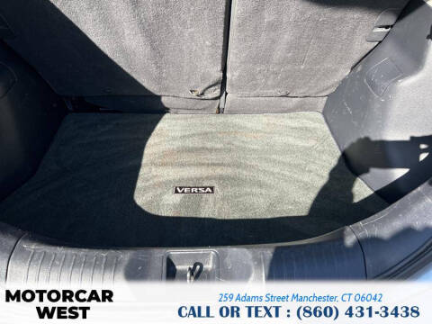 2009 Nissan Versa 1.8 S