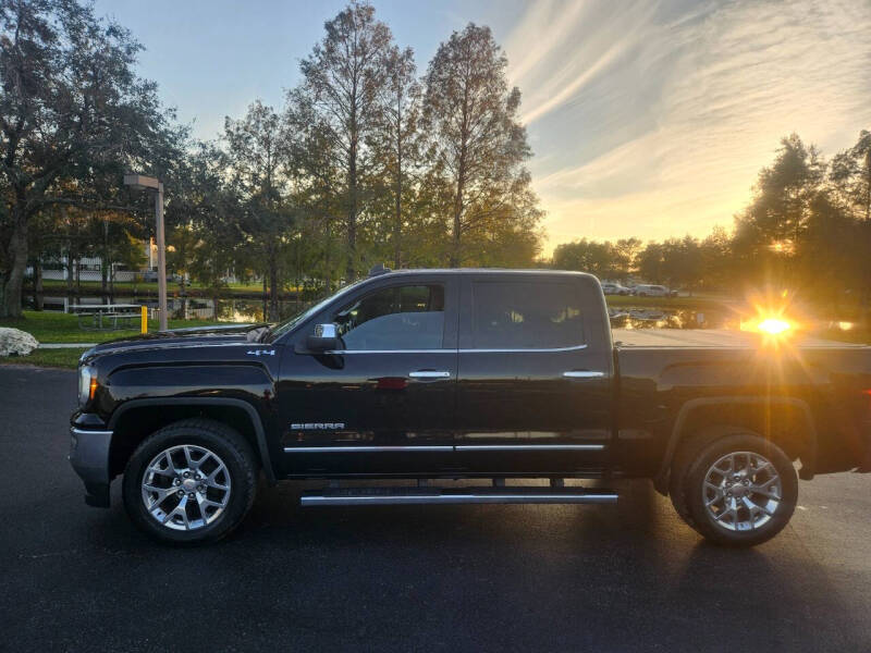 2017 GMC Sierra 1500 SLT photo 5