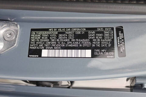 2021 Volvo XC40 Recharge Pure Electric P8