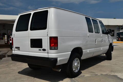 2014 Ford E-Series