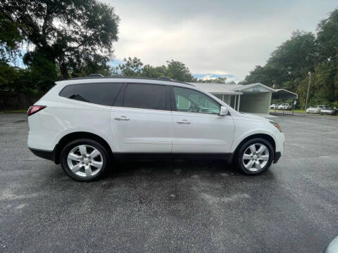 2017 Chevrolet Traverse LT