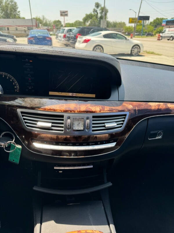 2007 Mercedes-Benz S-Class S 550