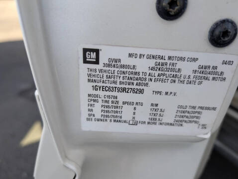 2003 Cadillac Escalade