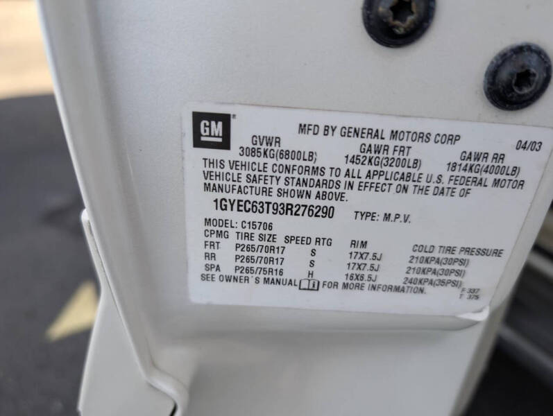 2003 Cadillac Escalade