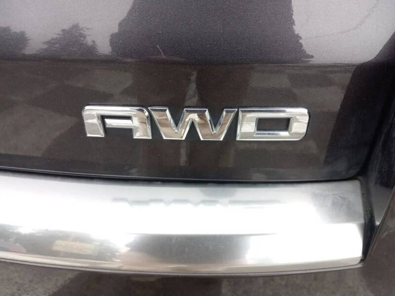 2013 GMC Acadia SLE-2