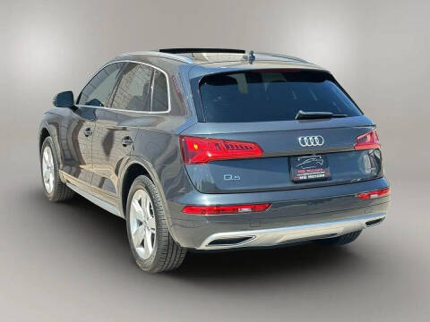 2019 Audi Q5 quattro Premium 45 TFSI