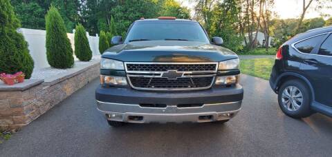 2007 Chevrolet Silverado 2500HD Classic for sale at Russo's Auto Exchange LLC in Enfield CT