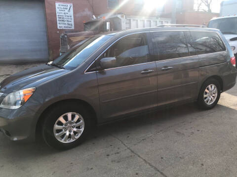 2008 Honda Odyssey for sale at Square Business Automotive in Milwaukee WI