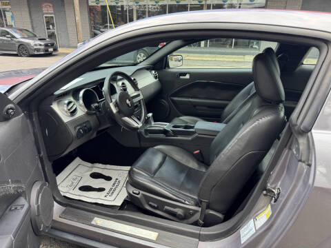 2006 Ford Mustang V6 Standard