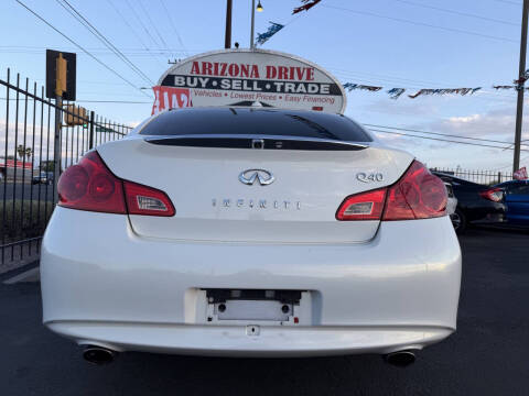2015 Infiniti Q40