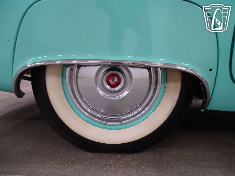 1955 Ford Thunderbird