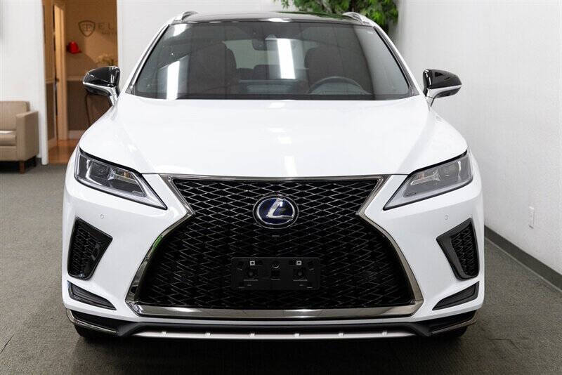 2022 Lexus RX 450h F SPORT Handling
