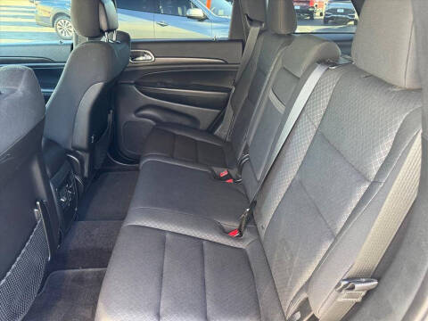 2018 Jeep Grand Cherokee Laredo