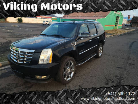 2007 Cadillac Escalade for sale at Viking Motors in Medford OR