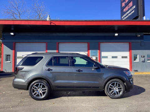 2017 Ford Explorer Sport