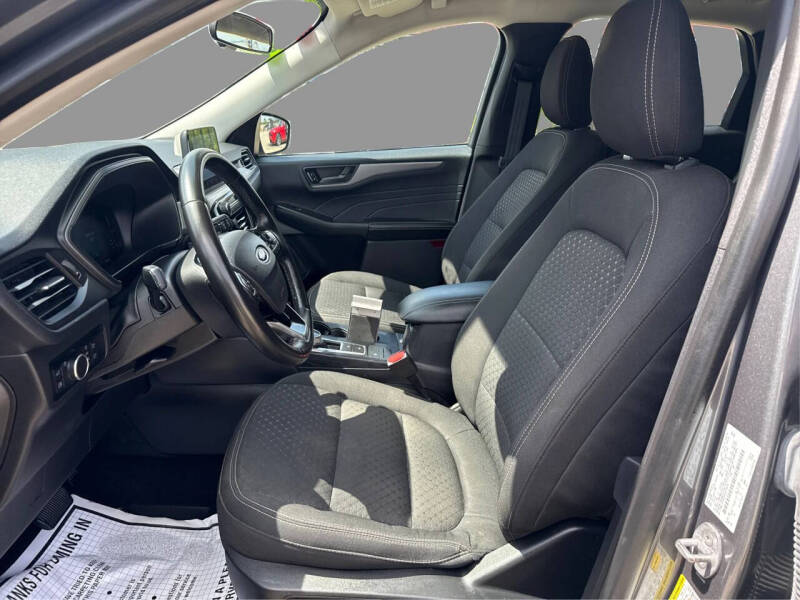 2023 Ford Escape Hybrid Active