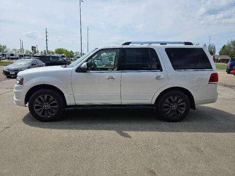 2017 Lincoln Navigator Select