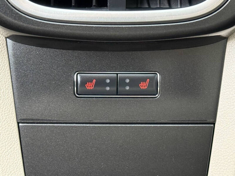 2019 Lincoln Nautilus Select