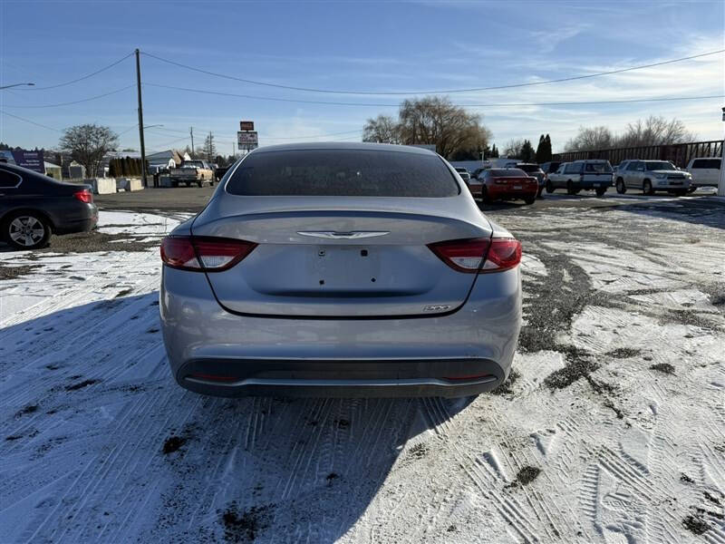 2015 Chrysler 200 Limited