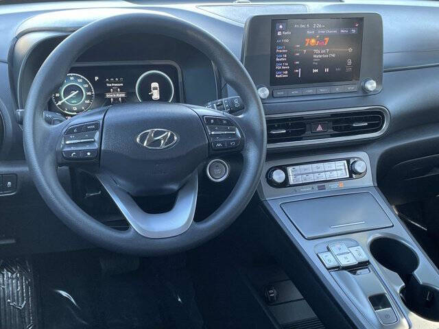 2023 Hyundai Kona Electric SE