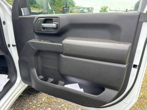 2025 GMC Sierra 3500HD CC