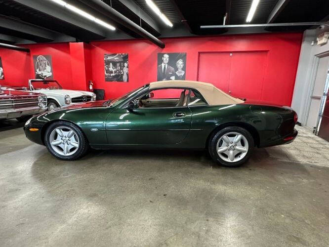 1997 Jaguar XK8