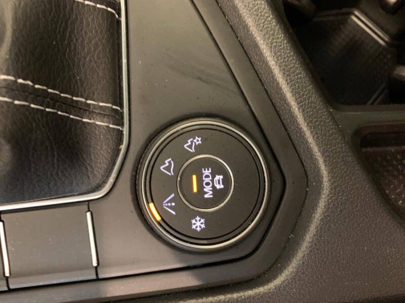 2022 Volkswagen Taos SE 4Motion