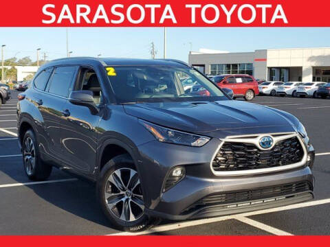 2022 Toyota Highlander Hybrid for sale at Sarasota Toyota in Sarasota FL