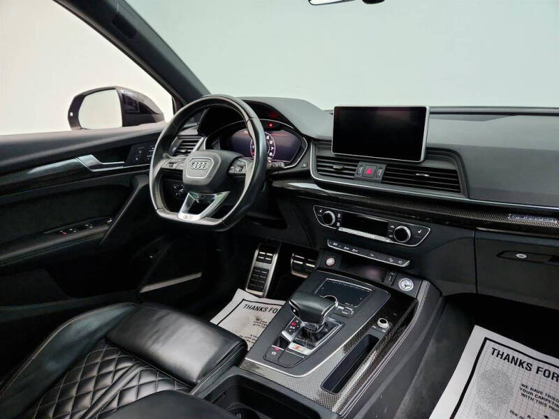 2020 Audi SQ5 3.0T quattro Premium Plus