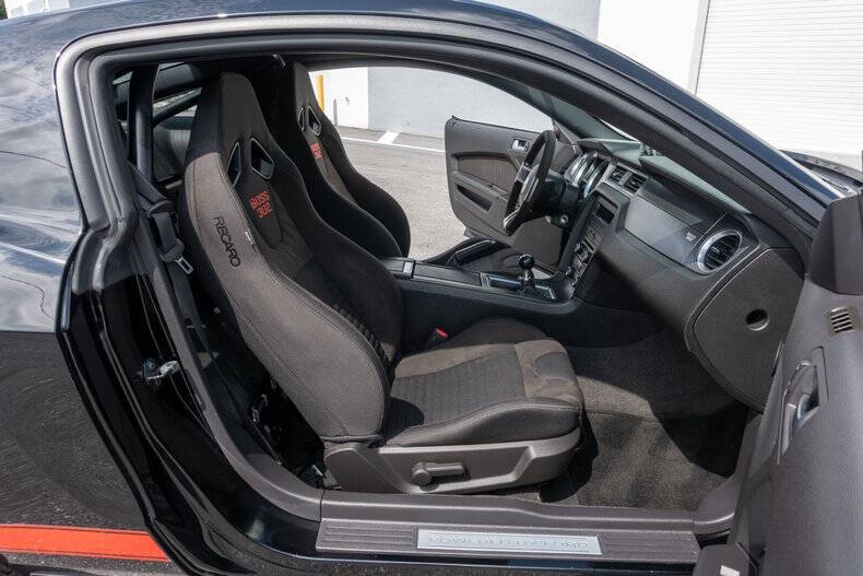 2012 Ford Mustang