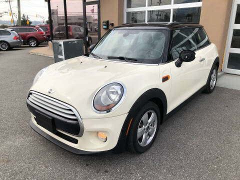 2015 MINI Hardtop 2 Door for sale at MAGIC AUTO SALES in Little Ferry NJ
