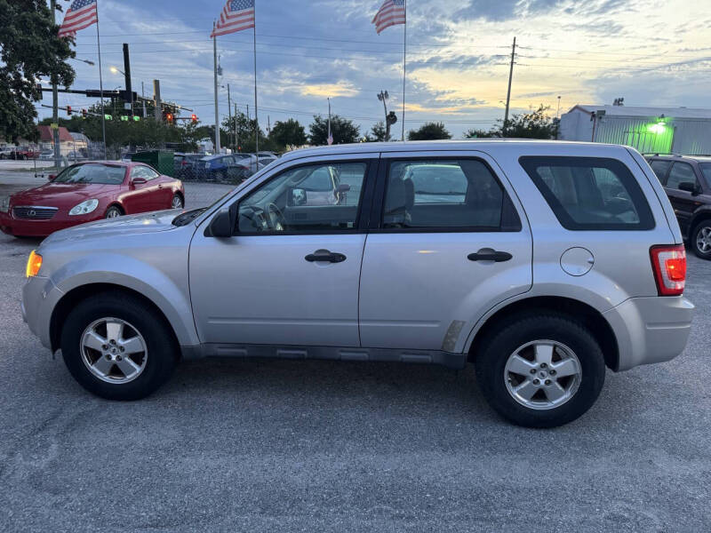 2011 Ford Escape XLS